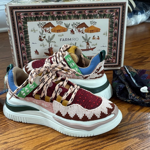 FARM Rio Shoes - Farm Rio Embroidered Sneakers Womens Sz 7.5 Shoes